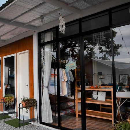 Olive Hostel Roxas City Ngoại thất bức ảnh
