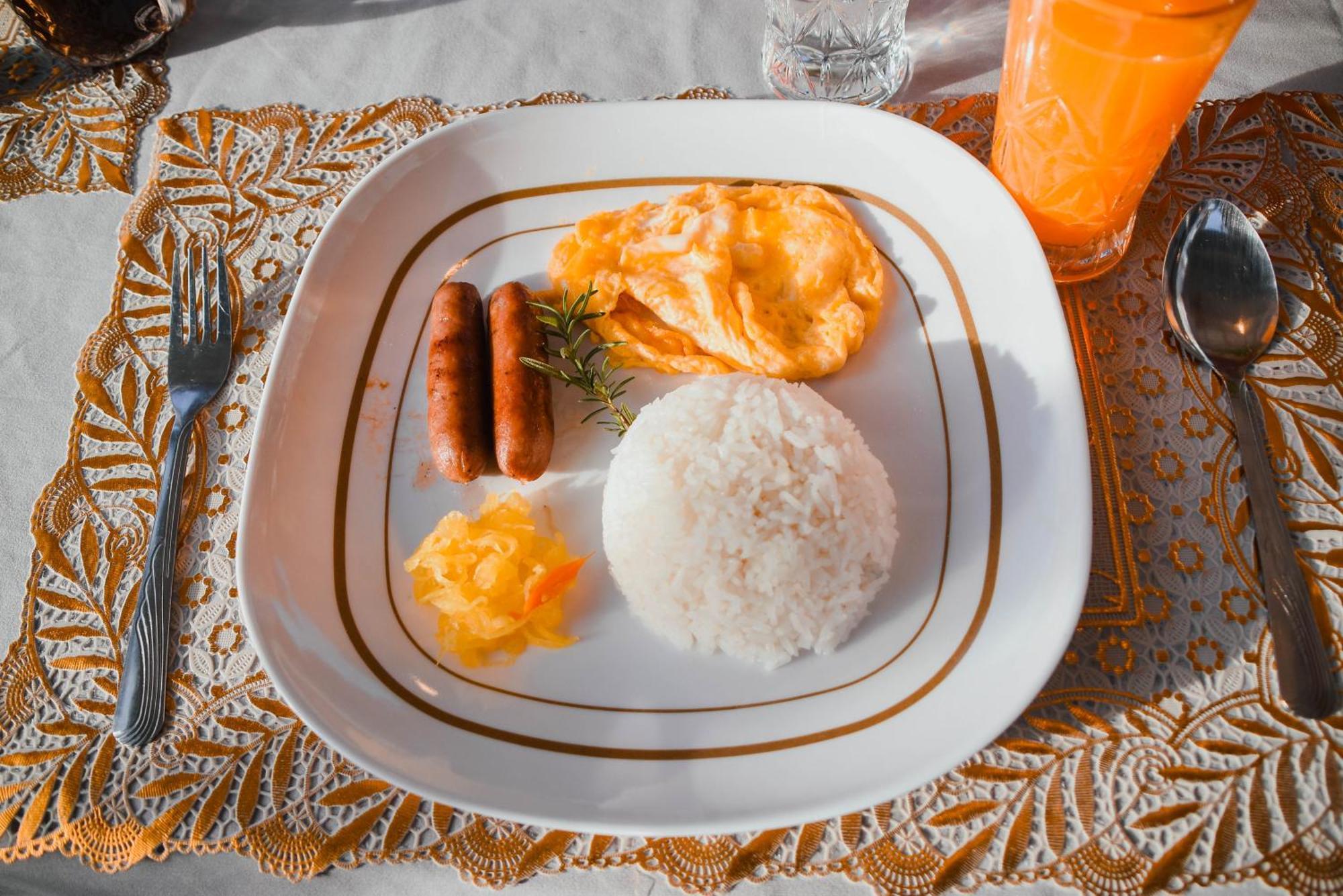 Olive Hostel Roxas City Ngoại thất bức ảnh