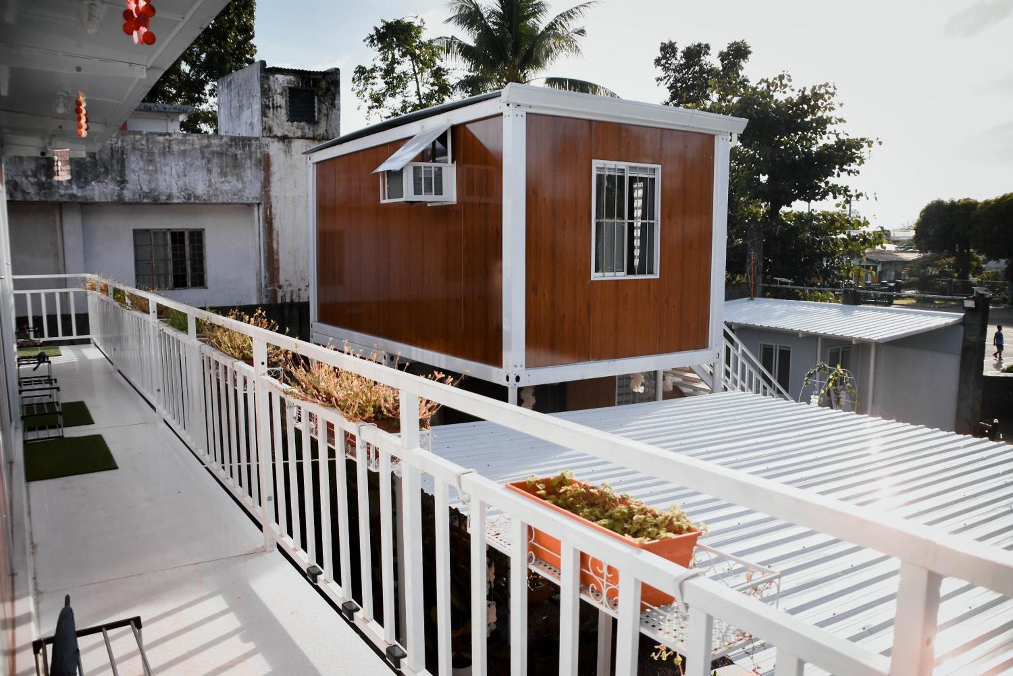 Olive Hostel Roxas City Ngoại thất bức ảnh