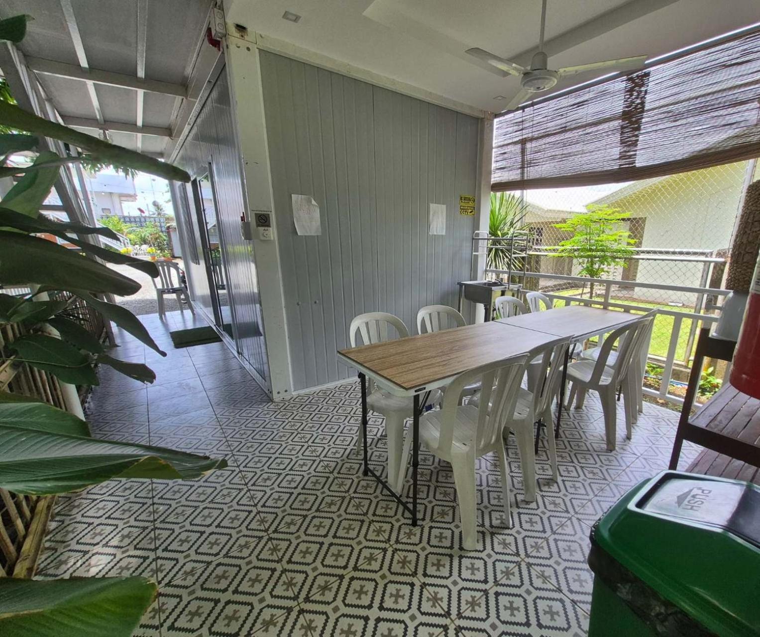 Olive Hostel Roxas City Ngoại thất bức ảnh