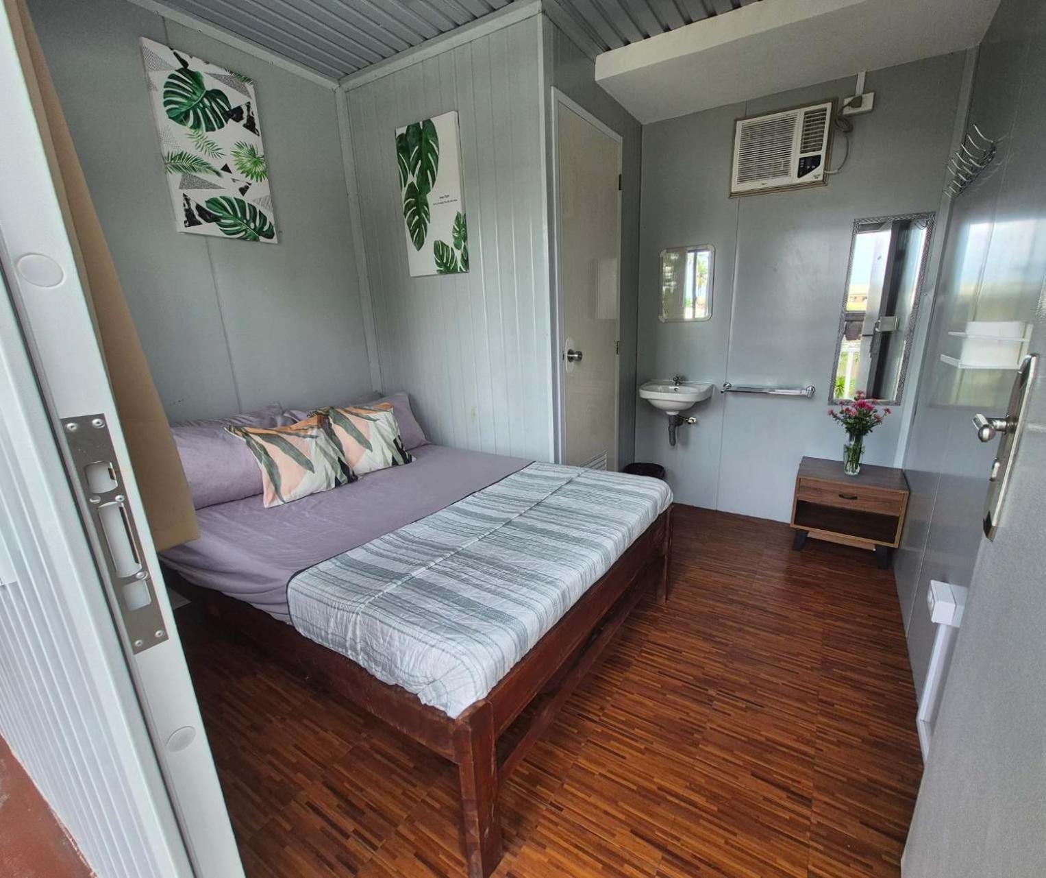 Olive Hostel Roxas City Ngoại thất bức ảnh